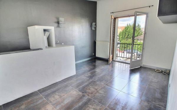 Maison à vendre    4 pièces •  Le Blanc-Mesnil