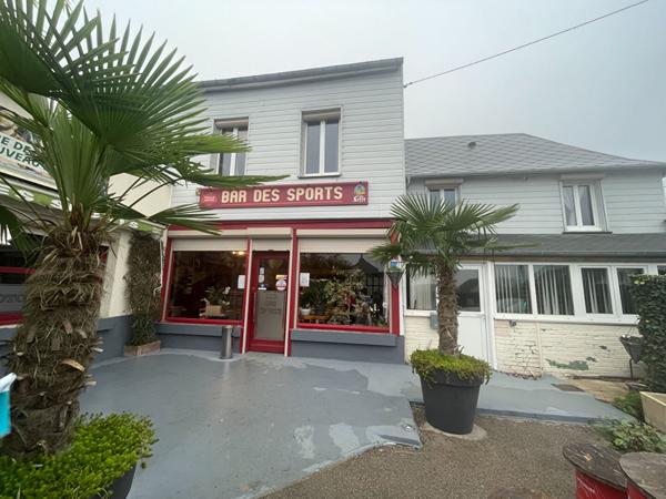 IMMEUBLE DE RAPPORT- LOUE