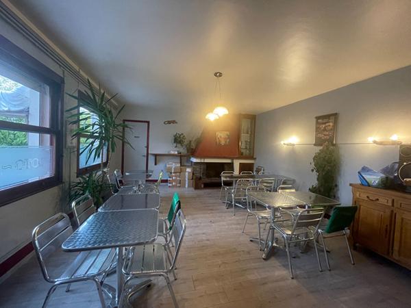 IMMEUBLE DE RAPPORT- LOUE