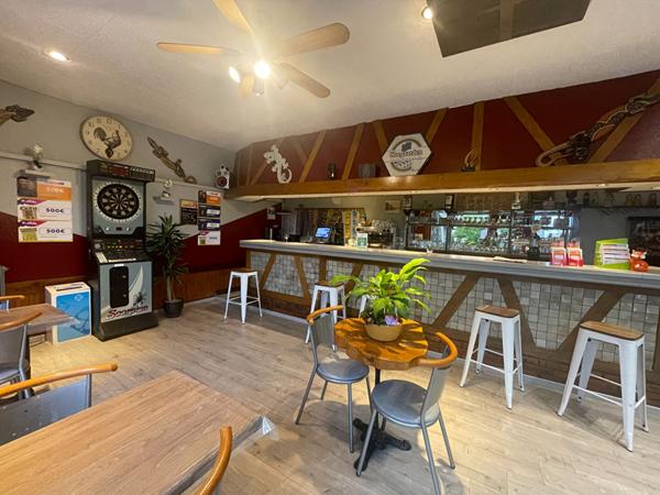 IMMEUBLE DE RAPPORT- LOUE