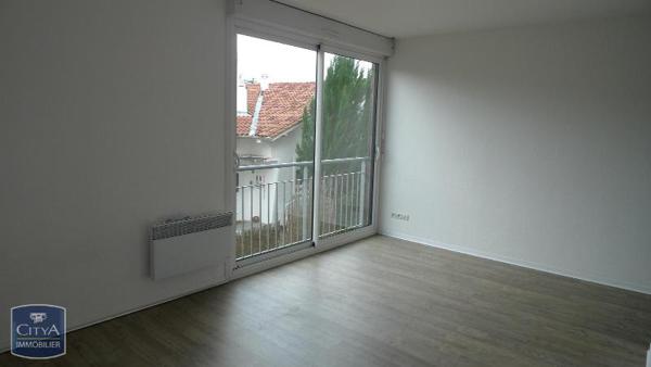 Appartement à louer 1 pièce 27.26m²