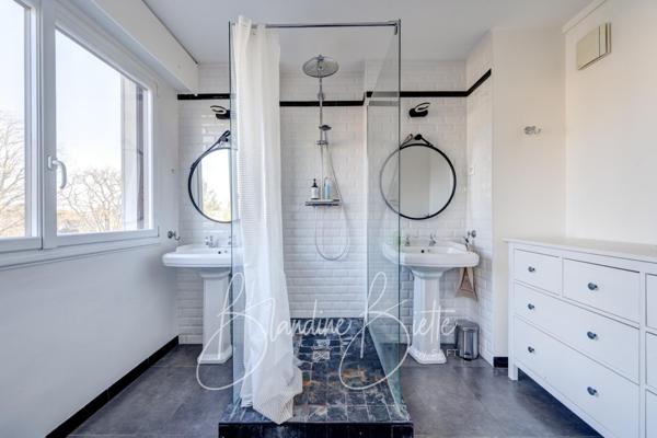 Magnifique appartement familial à 12 mn du RER