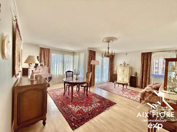 Appartement T4 traversant de 90 m²