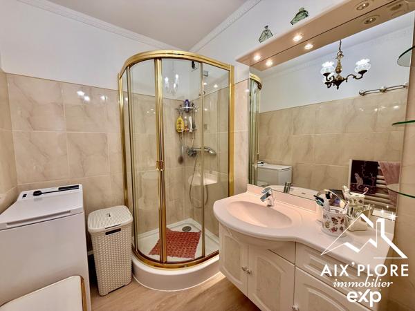 Appartement T4 traversant de 90 m²