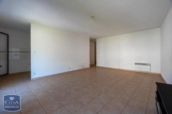 Appartement à vendre 3 pièces 68.25m² Lambesc (13410)