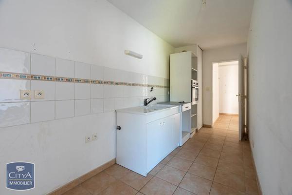 Appartement à vendre 3 pièces 68.25m² Lambesc (13410)
