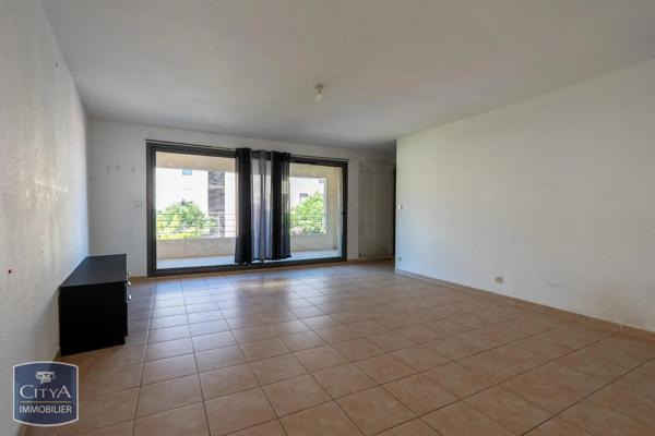 Appartement à vendre 3 pièces 68.25m² Lambesc (13410)