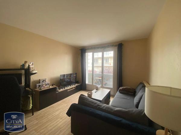 Appartement à louer 2 pièces 45.9m² Tours (37000)