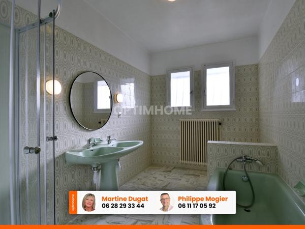 Belle maison familiale, 4 chambres, avec vue dominante à Creuzier-Le-Vieux