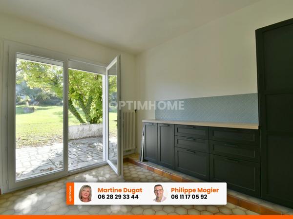 Belle maison familiale, 4 chambres, avec vue dominante à Creuzier-Le-Vieux