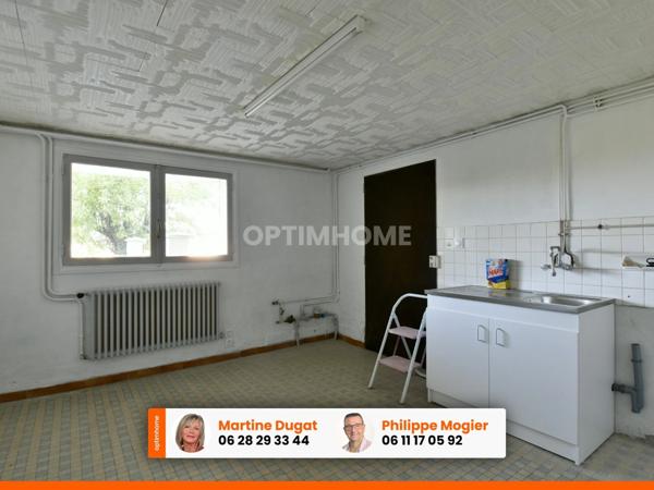 Belle maison familiale, 4 chambres, avec vue dominante à Creuzier-Le-Vieux