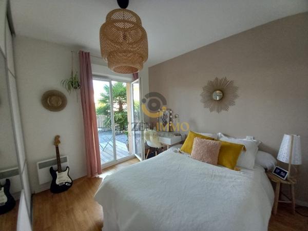 Appartement lumineux en rez-de-chaussée