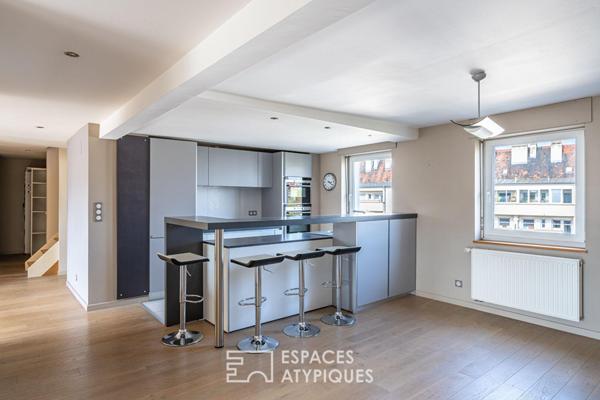 Duplex en dernier étage avec ascenseur secteur Orangerie Vauban