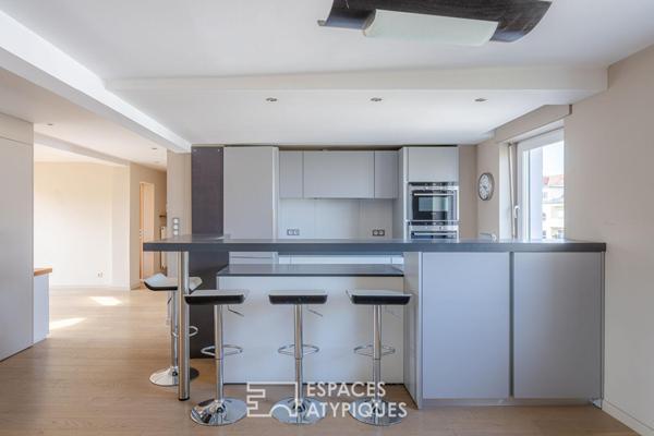 Duplex en dernier étage avec ascenseur secteur Orangerie Vauban
