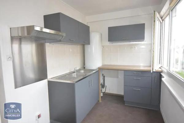 Appartement à louer 4 pièces 65.14m² Le Mans (72000)