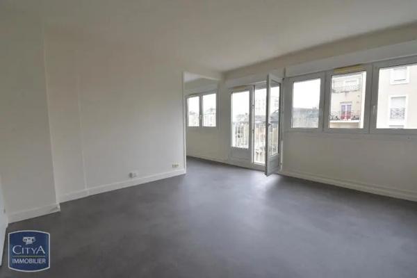 Appartement à louer 4 pièces 65.14m² Le Mans (72000)