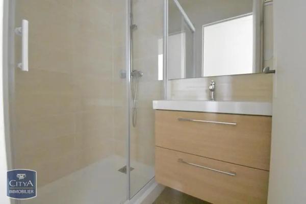 Appartement à louer 4 pièces 65.14m² Le Mans (72000)
