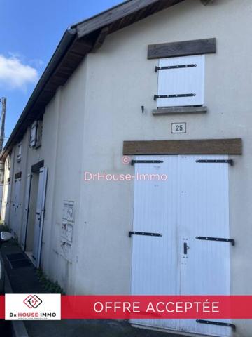 Immeuble à vendre 10 pièces de 160 m²