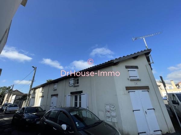 Immeuble à vendre 10 pièces de 160 m²