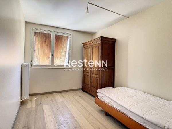 ISSY - BOULEVARD GALLIENI 3 pièces lumineux, balcon, proche métro, parking et cave