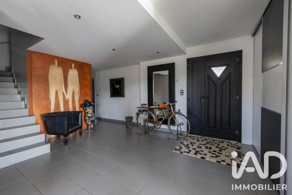 Maison à vendre 5 pièces 156 m² Le Cendre