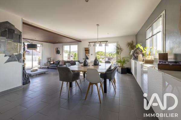 Maison à vendre 5 pièces 156 m² Le Cendre