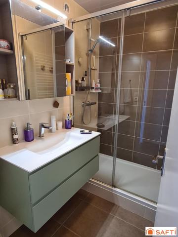 Appartement de 3 chambres avec Balcon, Cave et Garage