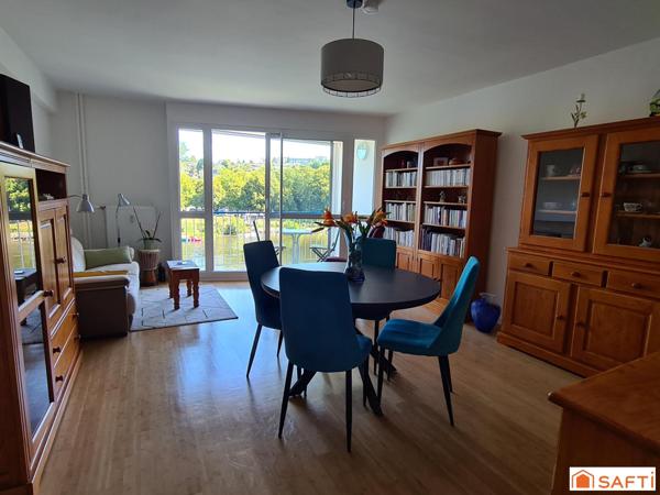 Appartement de 3 chambres avec Balcon, Cave et Garage