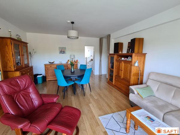 Appartement de 3 chambres avec Balcon, Cave et Garage