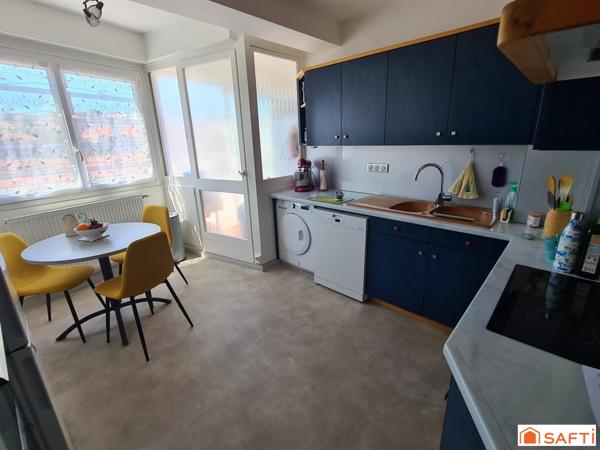 Appartement de 3 chambres avec Balcon, Cave et Garage