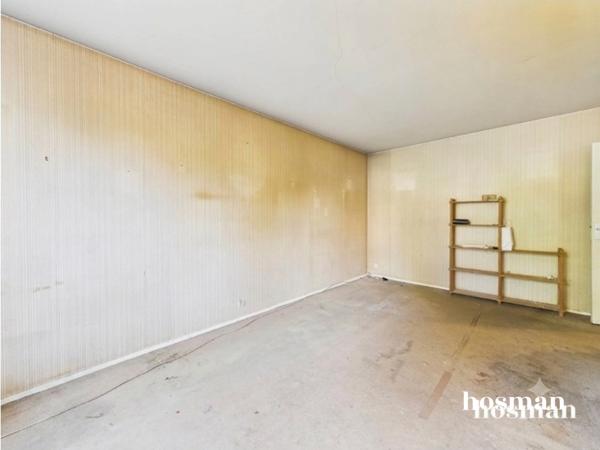T5-balcon-parking-proche gare Ligne J