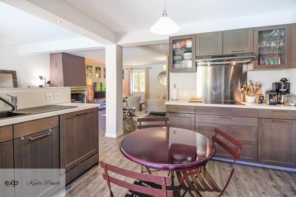 Maison avec piscine au cœur du Domaine sécurisé du Golf de Pont Royal