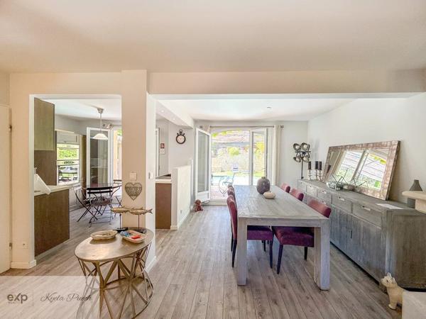 Maison avec piscine au cœur du Domaine sécurisé du Golf de Pont Royal