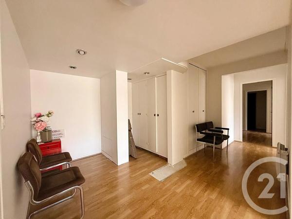 Appartement à vendre  3 pièces - 82,80 m 2   TARBES  - 65