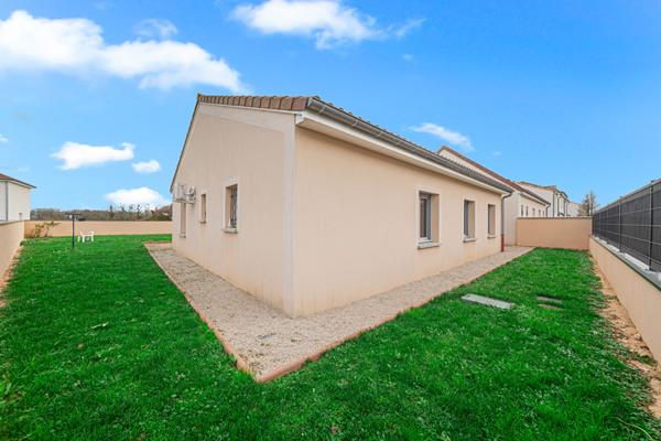 Maison de plain pied à Champforgeuil - 3 chambres 114 m²