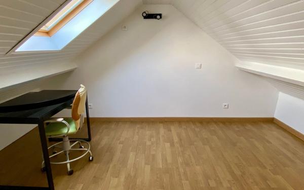 Maison à vendre    6 pièces •  Saint-Vallier