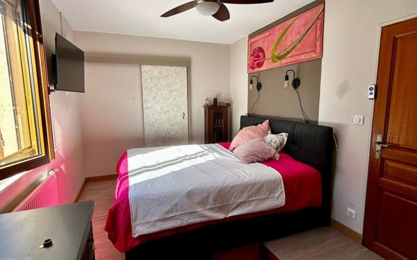 Maison à vendre    5 pièces •  Nègrepelisse