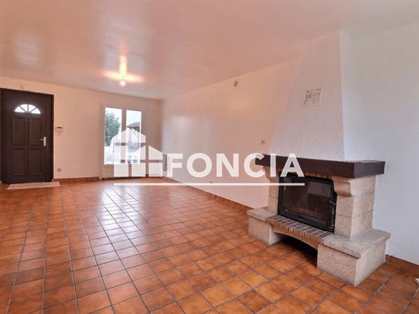 À vendre Maison 4 pièces 109 m² - Saint-étienne 42100