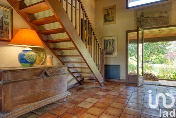 Maison de campagne 7 pièces de 190 m² à Baron (33750)