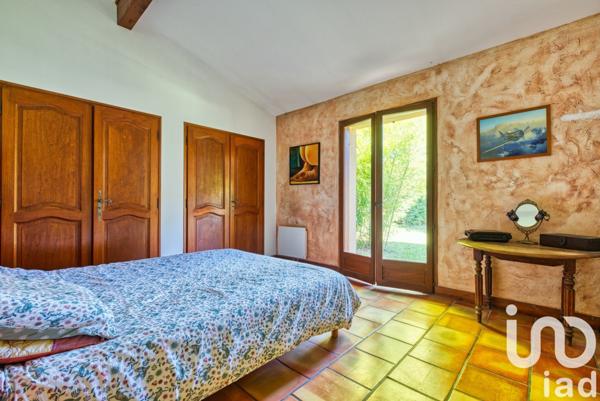 Maison de campagne 7 pièces de 190 m² à Baron (33750)