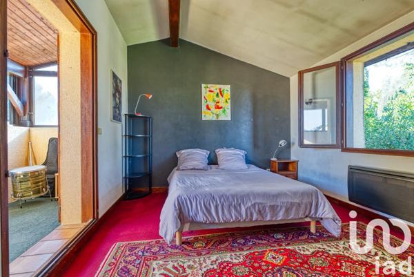 Maison de campagne 7 pièces de 190 m² à Baron (33750)