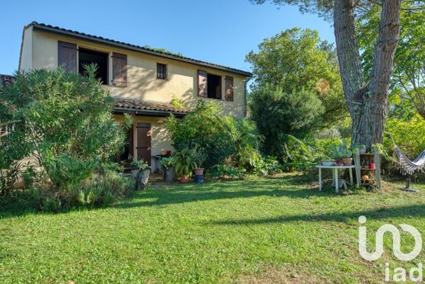 Maison de campagne 7 pièces de 190 m² à Baron (33750)