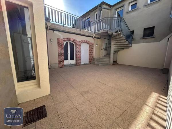 Appartement à louer 1 pièce 43.71m² Laval (53000)
