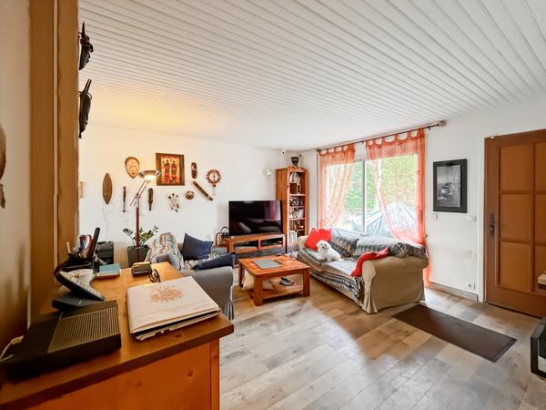 Saint-Maurice-Montcouronne (91530) MAISON À FORT POTENTIEL – GRAND JARDIN