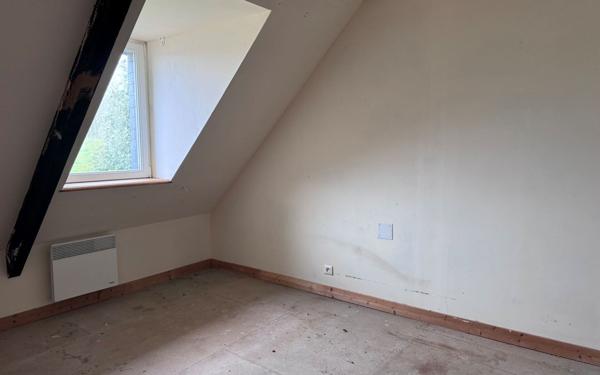 Maison à vendre    4 pièces •  Mellionnec