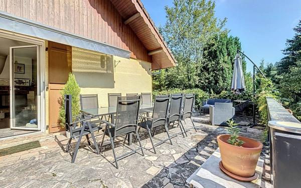 Maison à vendre    6 pièces • 151 m2 Pers-Jussy