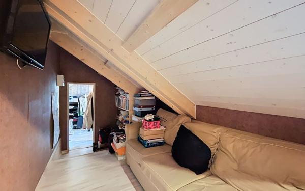 Maison à vendre    6 pièces • 151 m2 Pers-Jussy