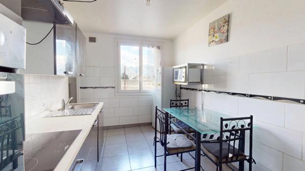 Appartement 4 pièces de 67 m2 - Grenoble