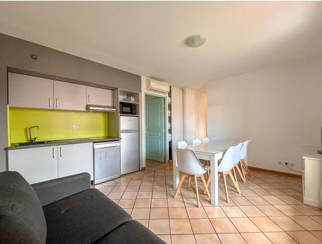 APPARTEMENT DERNIER ETAGE Grimaud (83310)