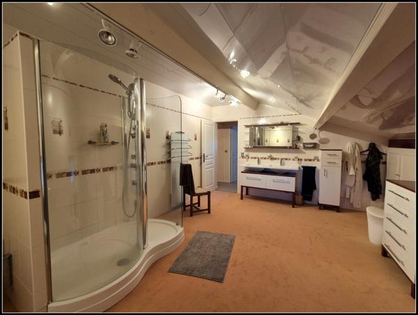 Hameau de charme au bout du chemin...La ROMIEU 32480